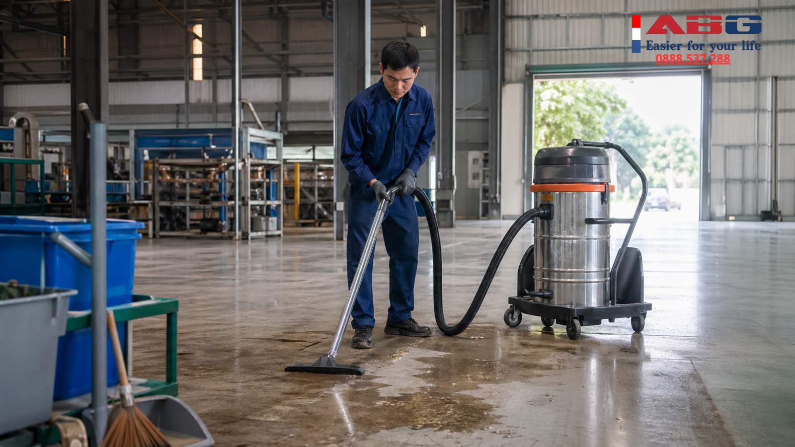 Công suất máy hút bụi công nghiệp bao nhiêu là đủ? Hướng dẫn chọn nhanh 1 feature auto 145