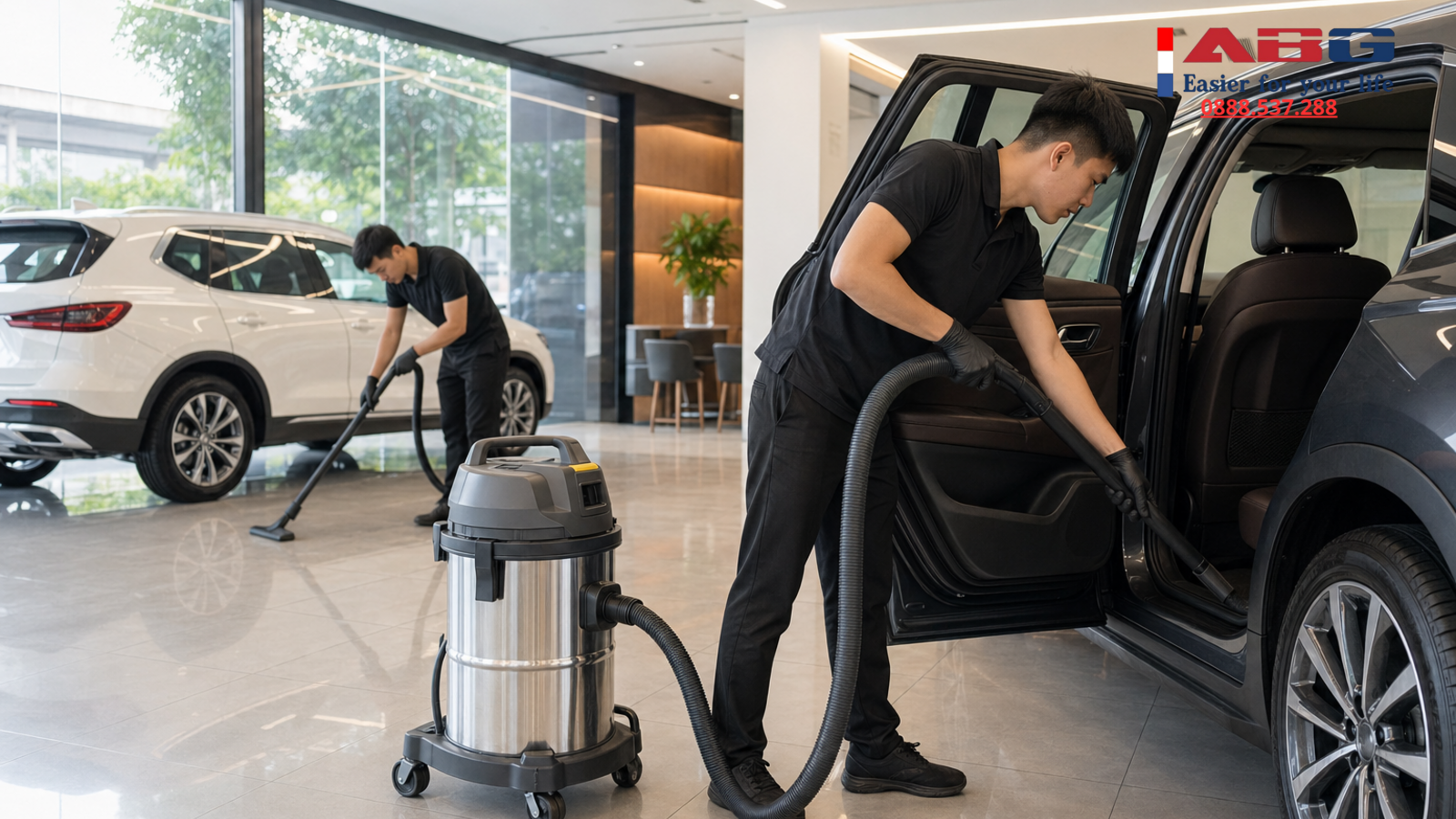 Máy hút bụi công nghiệp cho showroom ô tô và nội thất ô tô có khác gara không? 1 feature auto 185
