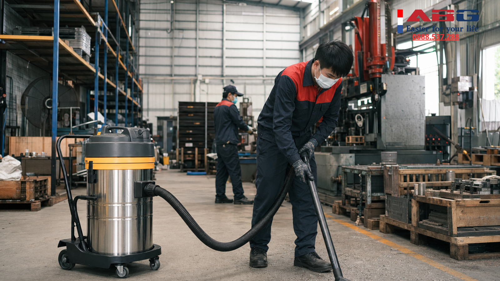 Máy hút bụi Kumisai cho xưởng chọn model theo diện tích 1 feature auto 74